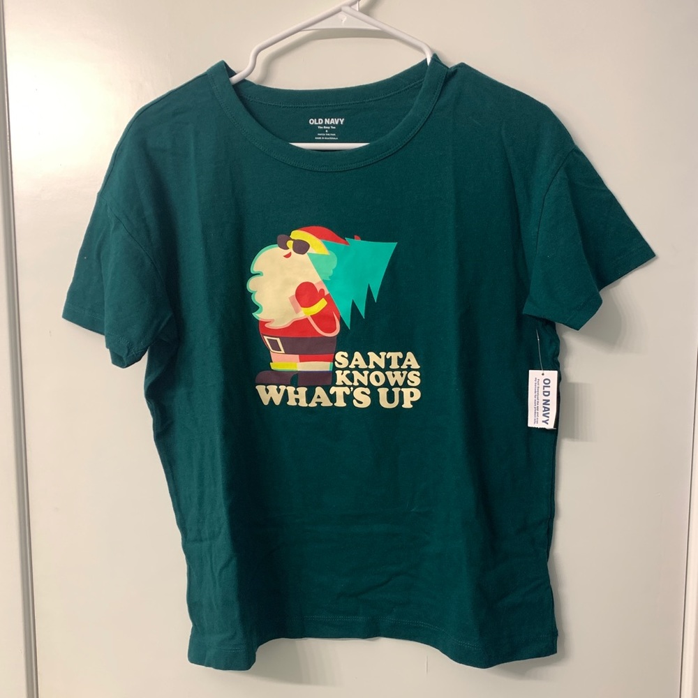 NWT Old Navy Women’s Santa Knows What’s Up Graphic T Shirt Small